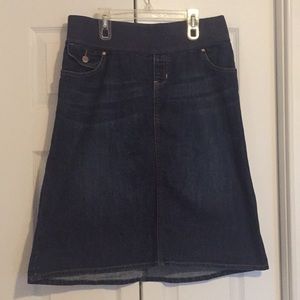 Maternity denim skirt